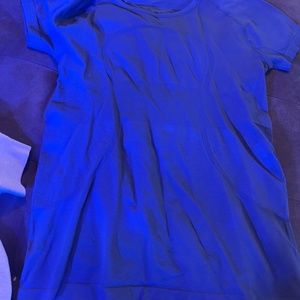 Lululemon top